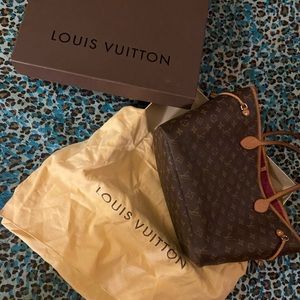 Louis Vuitton Neverfull MM